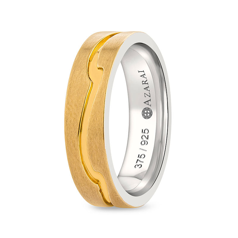 A Warwick 9kt gold and silver wedding band with a wave pattern.